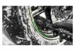 MUC-OFF Brosse Double Pour Roues Et Composants -Entretien Réparation VTT Soldes Magasin unnamed file 1051