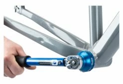 Outil Démonte Boîtier Externe Park Tool BBT-69.3 (16 Cannelures) 44-45 Mm 12 Outil Démonte Boîtier Externe Park Tool BBT-69.3 (16 Cannelures) 44-45 Mm -Entretien Réparation VTT Soldes Magasin unnamed file 1461