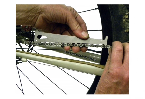 PARK TOOL Outil Vérificateur D'usure De Chaîne CC-3.2 5 PARK TOOL Outil Vérificateur D'usure De Chaîne CC-3.2 – Image 3