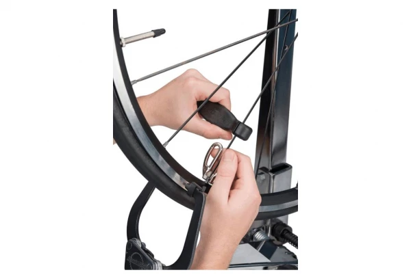 Clé De Maintien Park Tool Pour Rayon Plat BSH-4C 5 Clé De Maintien Park Tool Pour Rayon Plat BSH-4C – Image 3