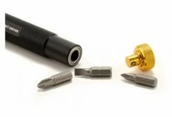 Tournevis Multi-Embouts Pedro's Pro Bit Driver - JIS PH #1 / JIS PH #2 / 5 Mm Flat Blade -Entretien Réparation VTT Soldes Magasin unnamed file 2551