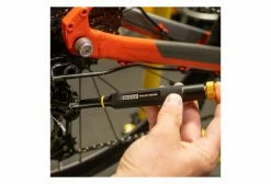 Tournevis Multi-Embouts Pedro's Pro Bit Driver - JIS PH #1 / JIS PH #2 / 5 Mm Flat Blade -Entretien Réparation VTT Soldes Magasin unnamed file 2552