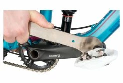 Fouet à Chaîne + Clé à Pédales 15 Mm Park Tool -Entretien Réparation VTT Soldes Magasin unnamed file 2919