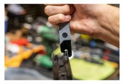 Multi-Outil Wolf Tooth 8-Bit Tire Lever + Rim Dent Remover (2 Fonctions) Noir -Entretien Réparation VTT Soldes Magasin unnamed file 2961