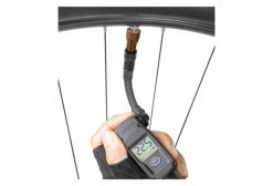 Pompe Haute Pression Topeak Mountain Digital 2Stage 300 Psi / 20.7 Bar -Entretien Réparation VTT Soldes Magasin unnamed file 3491