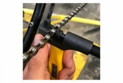 Dérive-Chaîne Pedro's Pro Chain Tool 3.2 -Entretien Réparation VTT Soldes Magasin unnamed file 3548