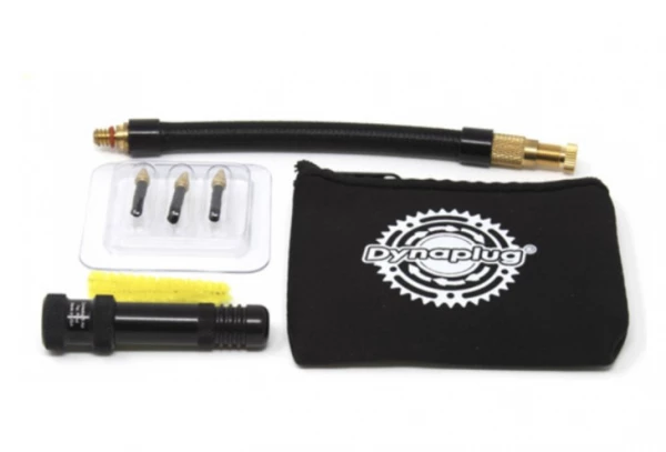 Kit De Réparation Dynaplug Air Tubeless Route 3 Kit De Réparation Dynaplug Air Tubeless Route