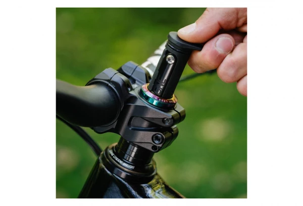 Support Multi-Outil OneUp Pour EDC V2 Violet 4 Support Multi-Outil OneUp Pour EDC V2 Violet – Image 2