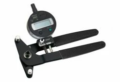IceToolz Tensiomètre à Rayon Digital Pour Montage De Roue Ice Toolz E383