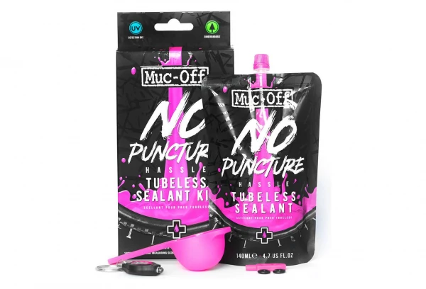 Préventif Muc-Off Anti-Crevaison 140mL + Dosette + Démonte Obus + Lampe UV 3 Préventif Muc-Off Anti-Crevaison 140mL + Dosette + Démonte Obus + Lampe UV