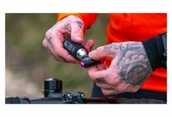 Gonfleur CO2 Muc-Off Road Inflator + 2 Cartouches CO2 16 G -Entretien Réparation VTT Soldes Magasin unnamed file 530